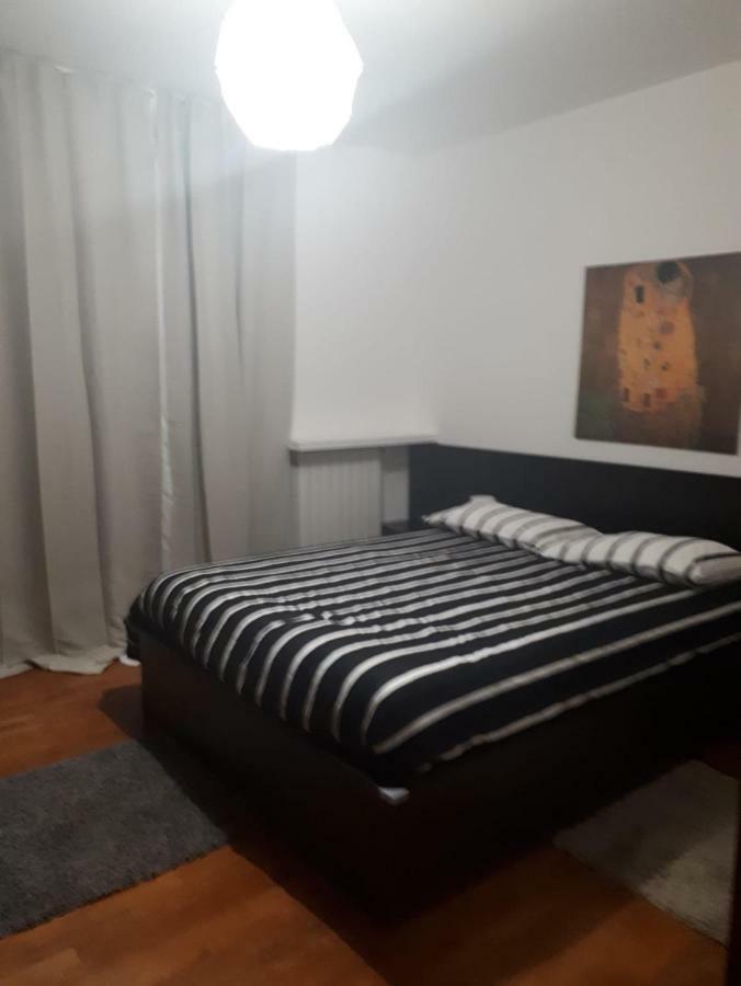 Apartamento Casa Roma Turate Exterior foto